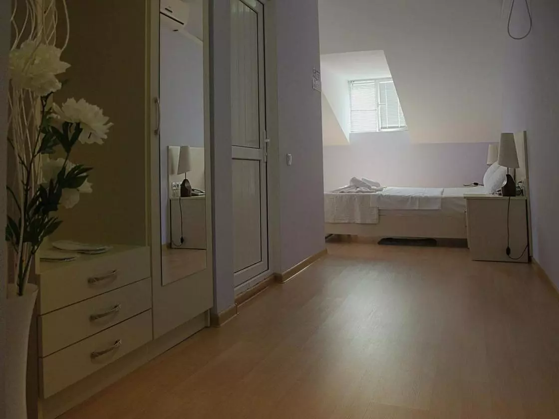 GARDEN_SHABAVIZ (15).jpg